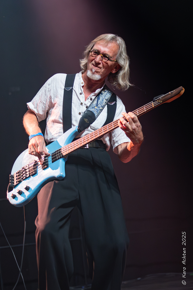 Trond Hansen, 
