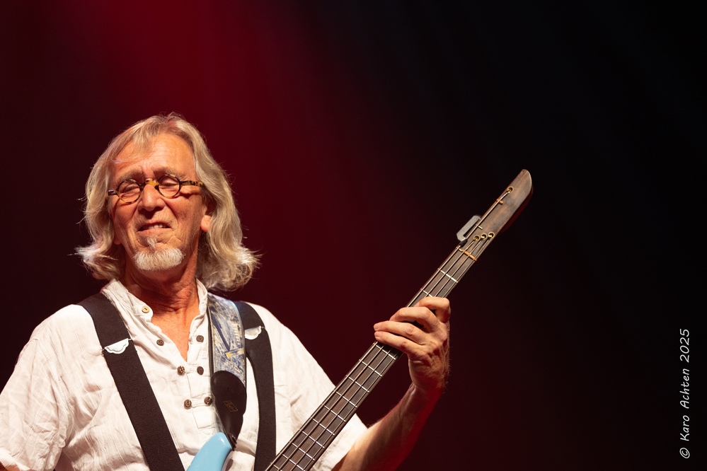 Trond Hansen, 
