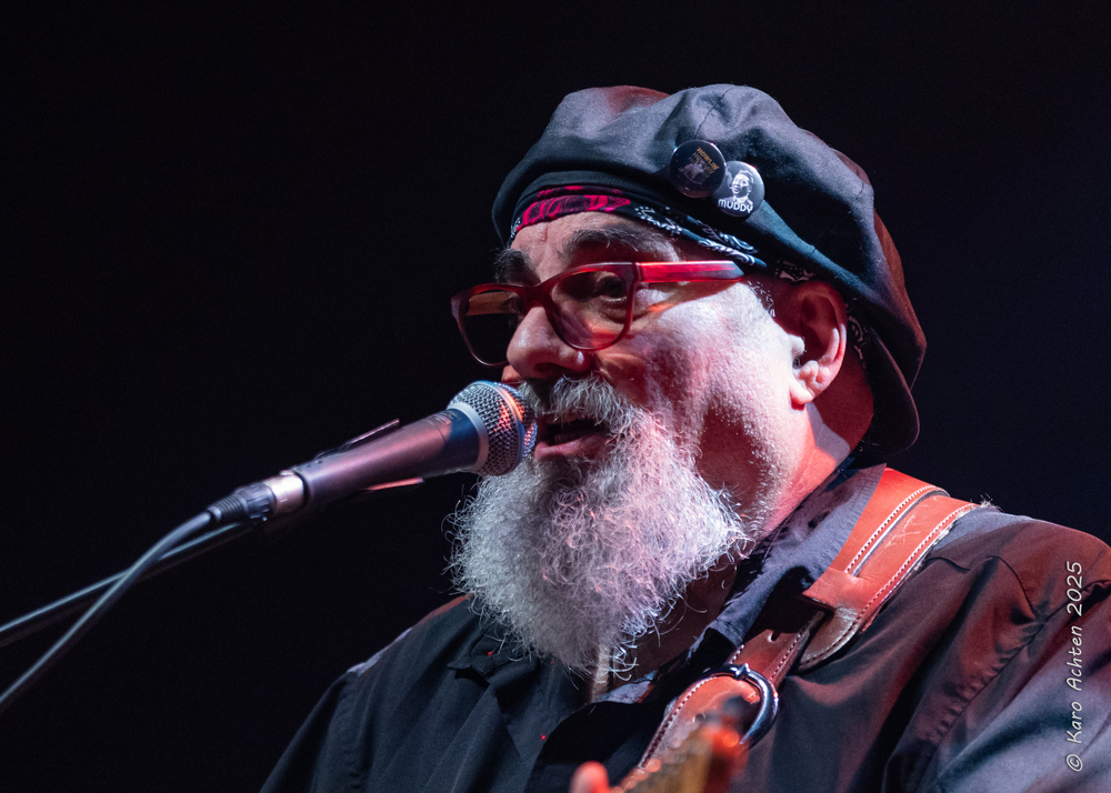 Jimmy Vivino, 
