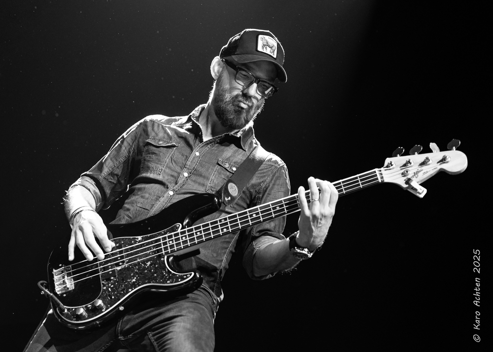 Wayne Morgan, 
