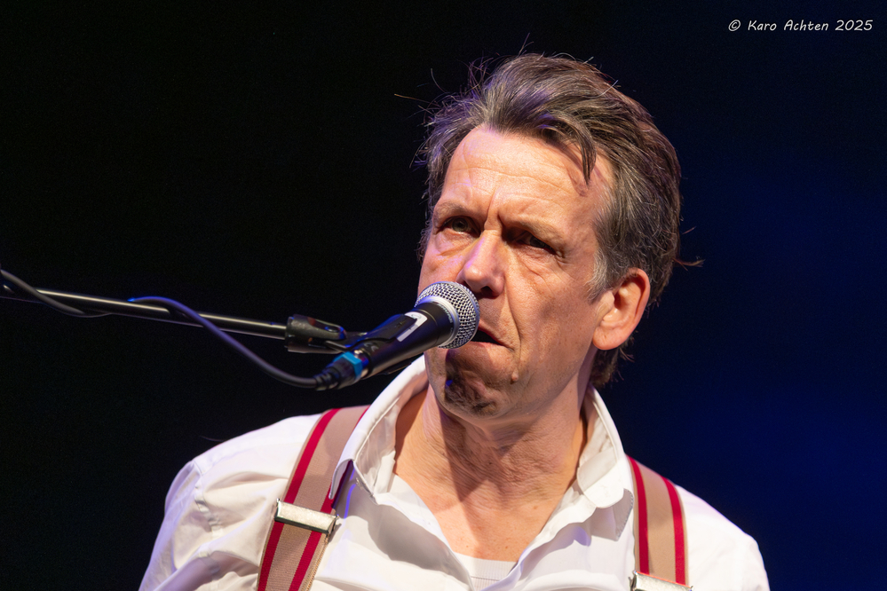 Peter Crow C, 
