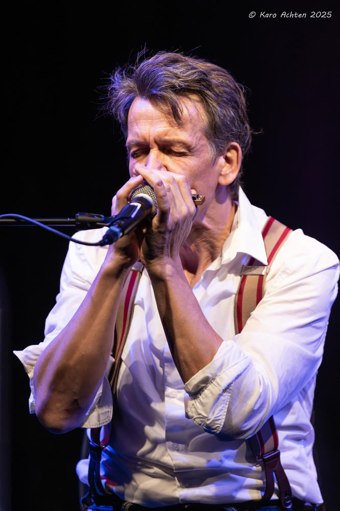 Peter Crow C, 
