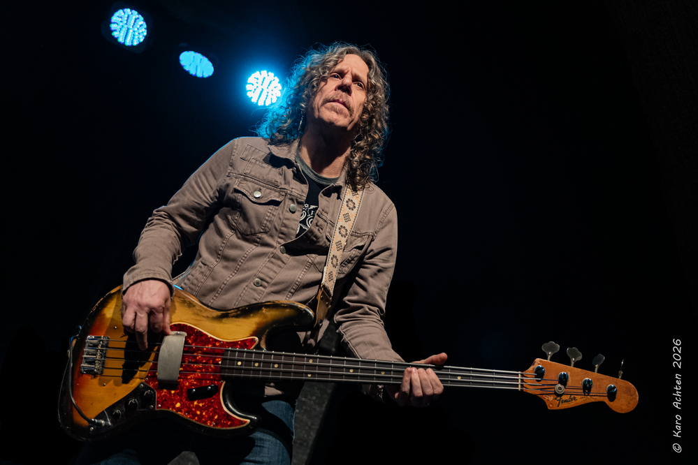  Tod Michael Bowers, 

