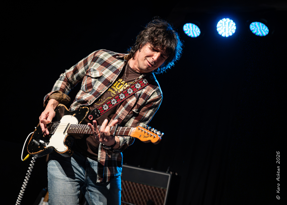 Davy Knowles, 
