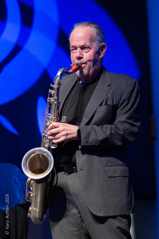 Tommy Schneller, 
