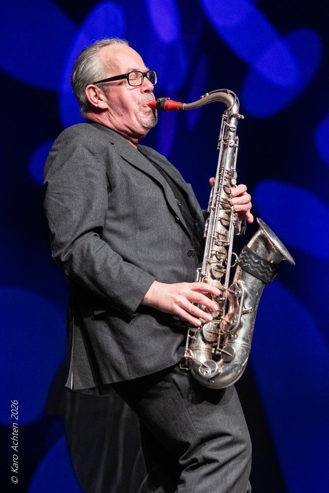 Tommy Schneller, 
