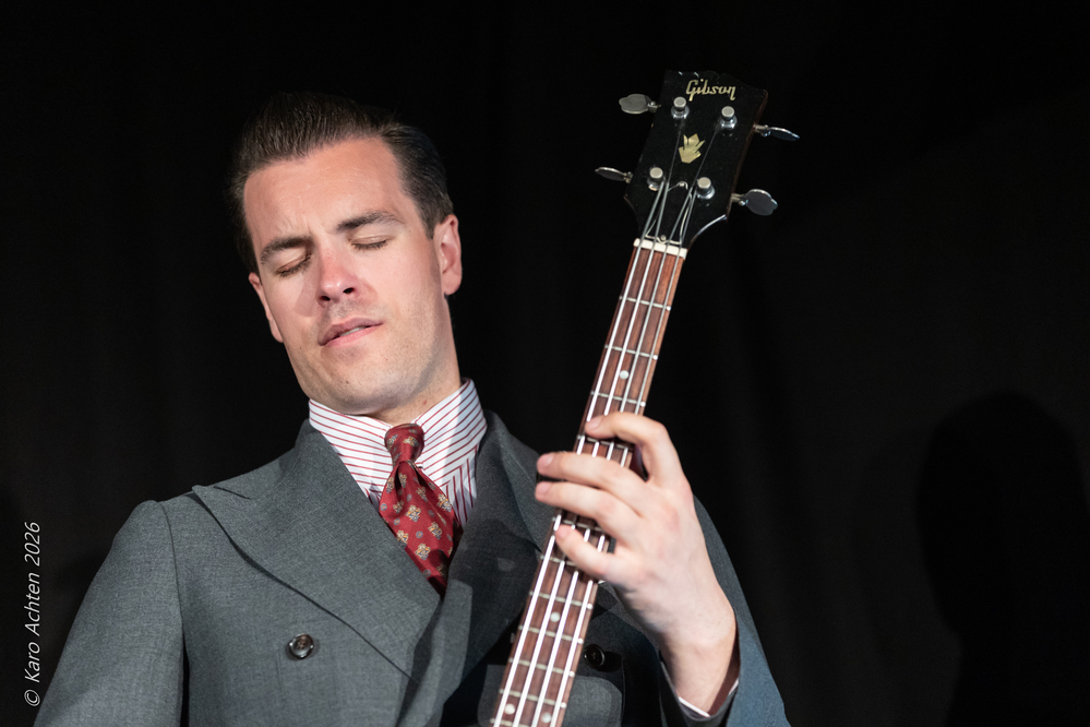 Nikolas Karolewicz, 
