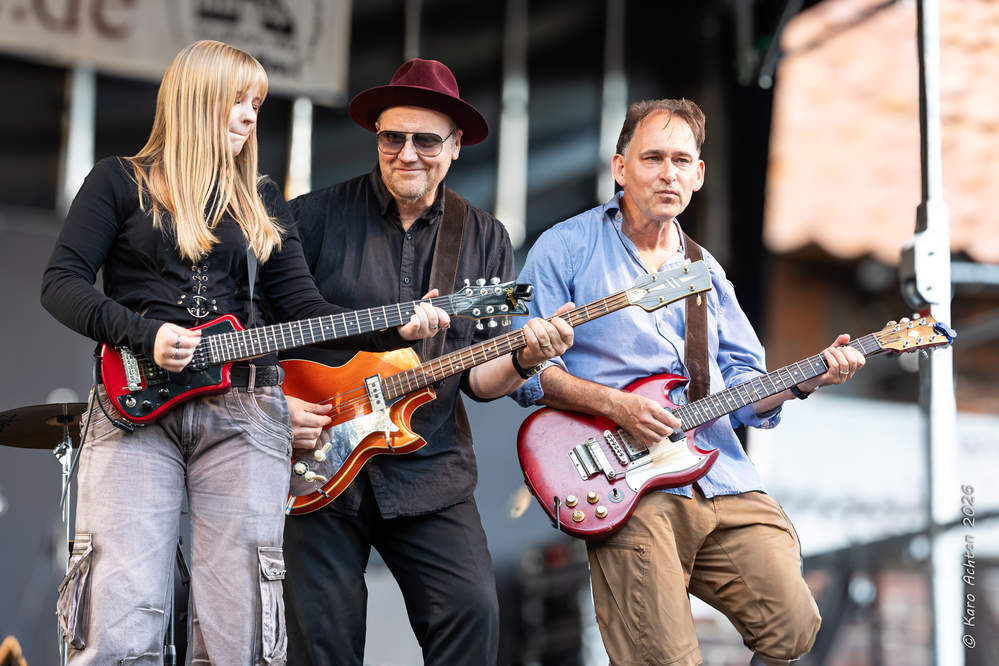 Lars Näsman, Johnny Burgin, Lars Näsman, 
