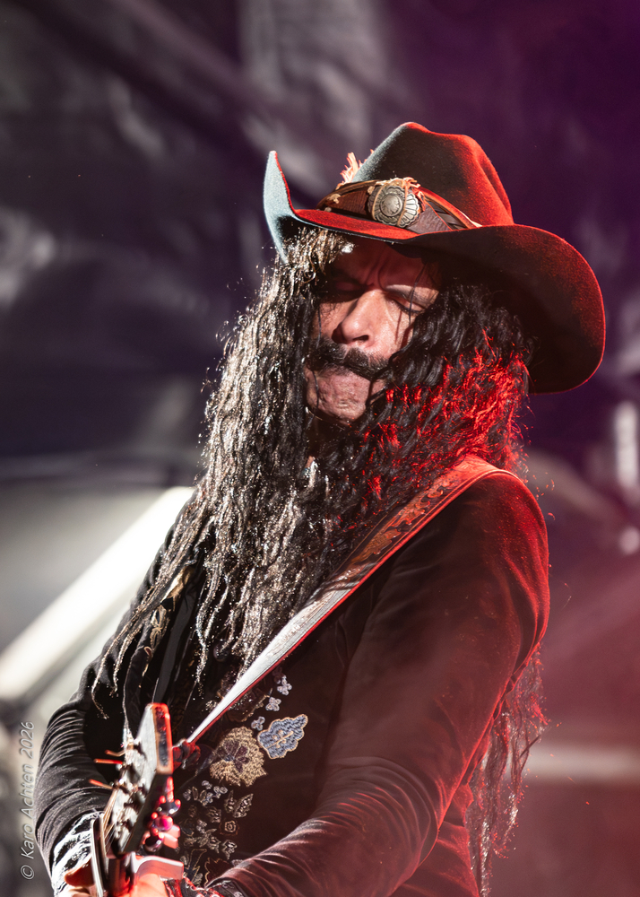 Eric Sardinas, 
