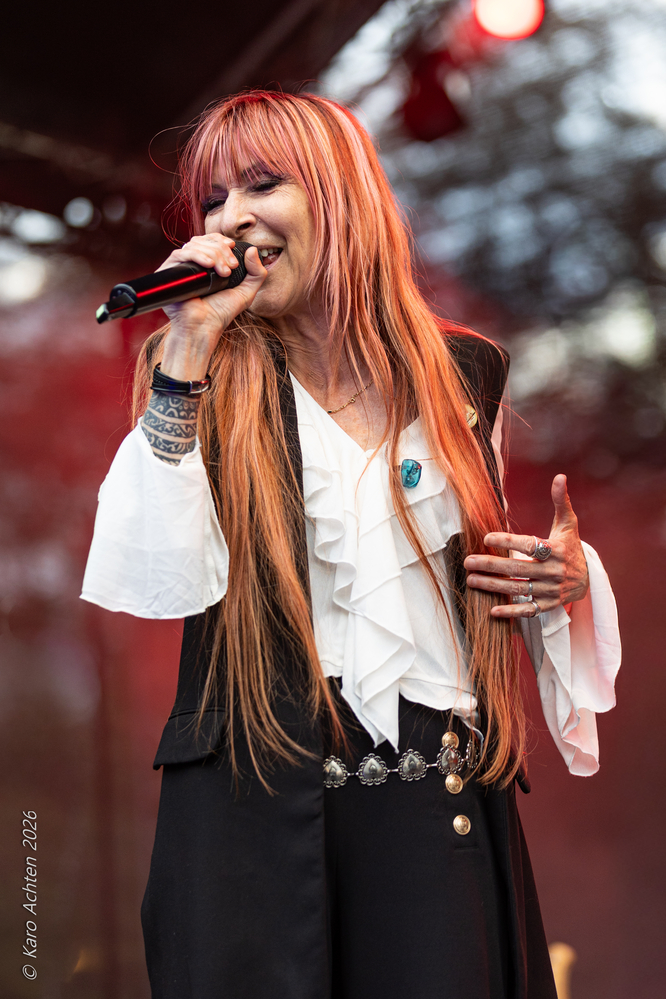 Veronique Gayot, 
