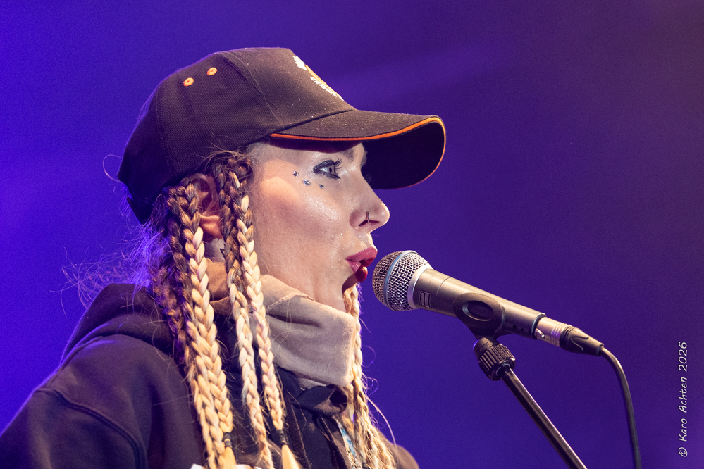 Vanja Sky, 
