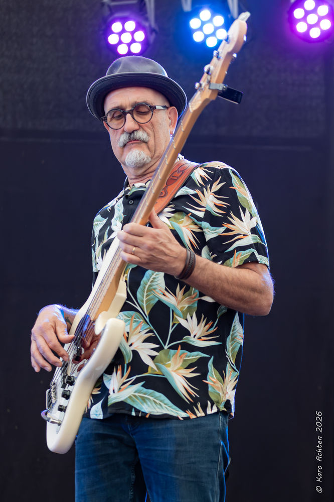 Willy Voordecker, 
