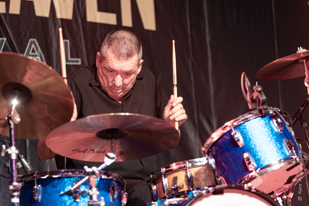 Roger Mörck, 

