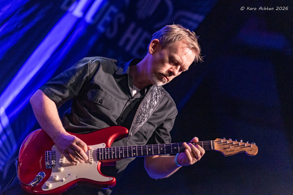 Ian Johannessen, 
