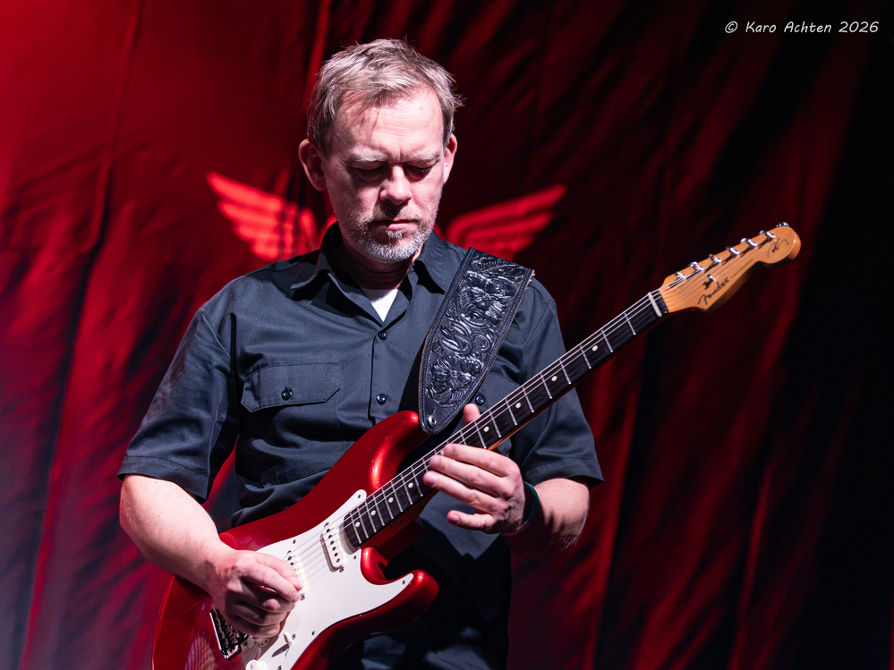 Ian Johannessen, 
