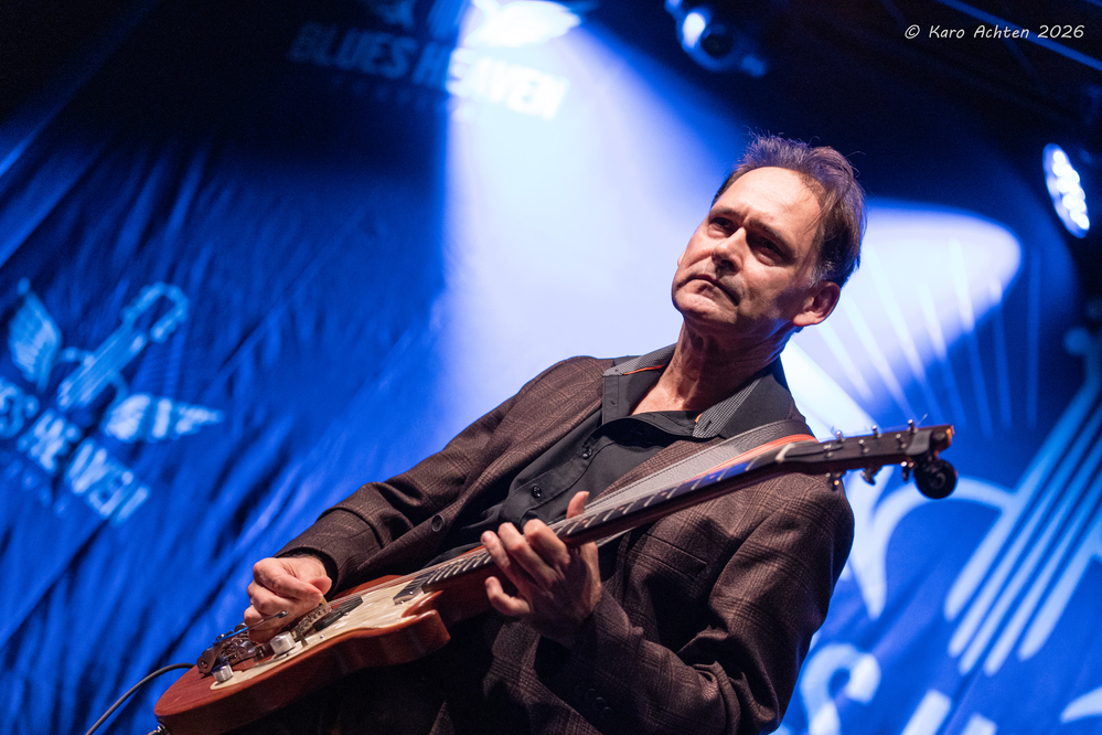 Johnny Burgin, 
