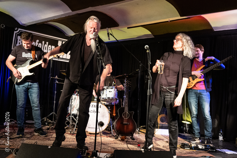 Jochen Volpert, Tom Schröder, Carola Thieme, Johannes Böhm, 
