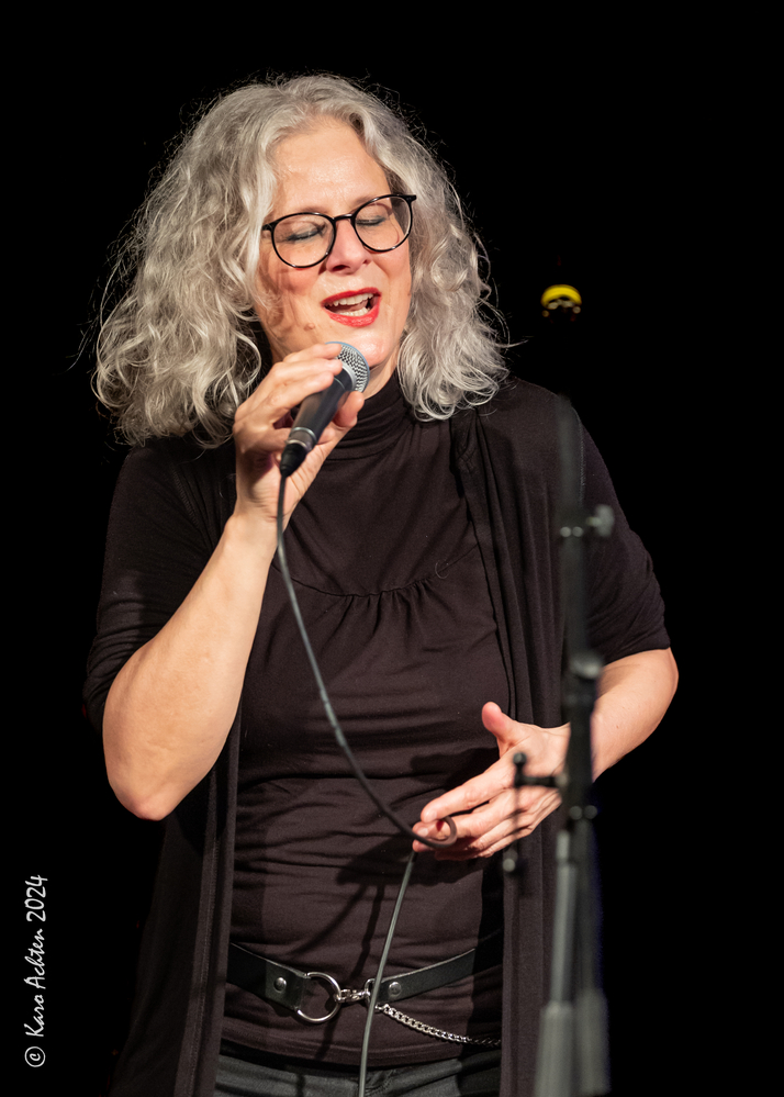 Carola Thieme, 

