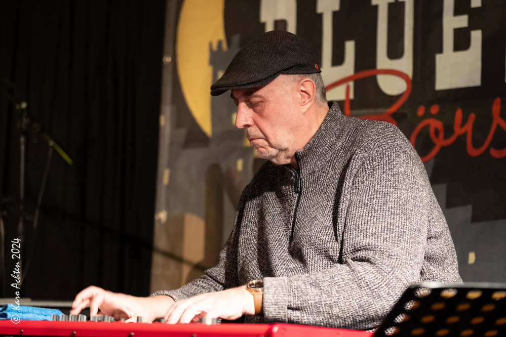 Dieter Kozak, 
