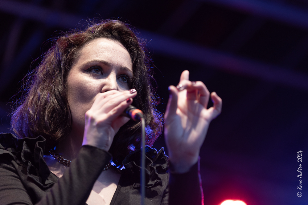 Noa VD, 

