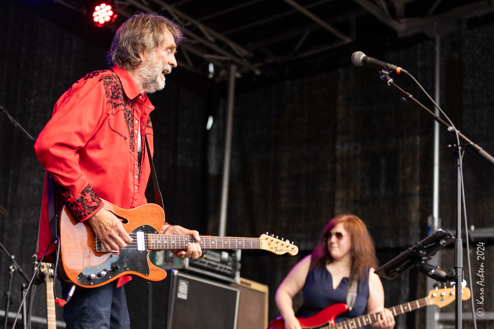 Murray Kinsley, Laura Greenberg, 
