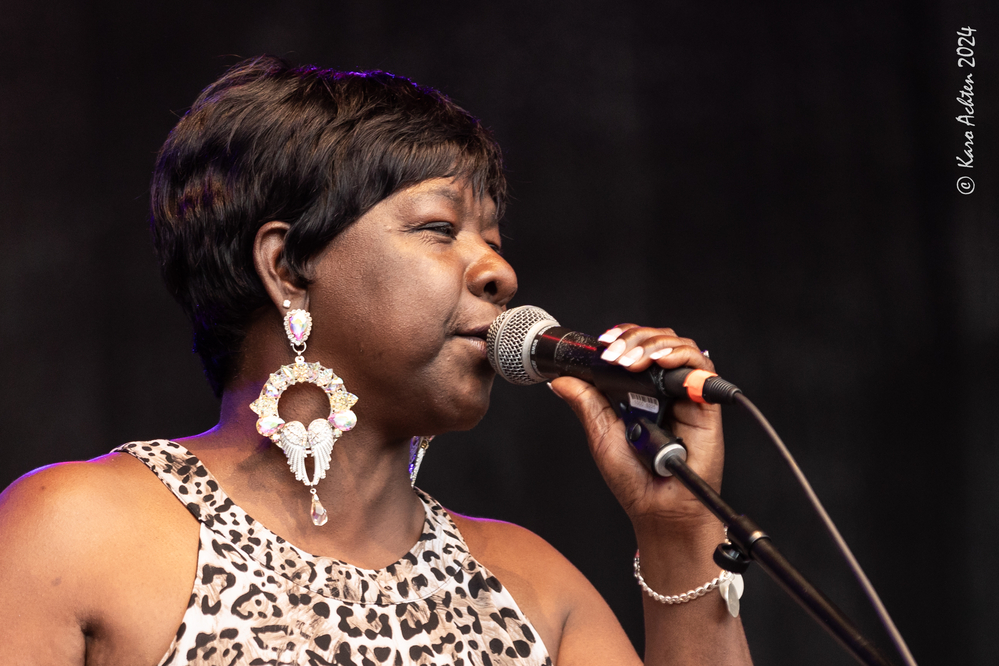 Wanda Johnson, 
