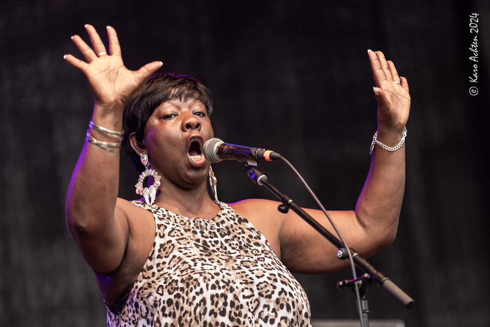 Wanda Johnson, 
