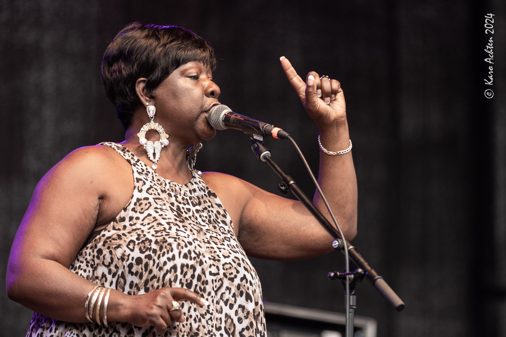 Wanda Johnson, 
