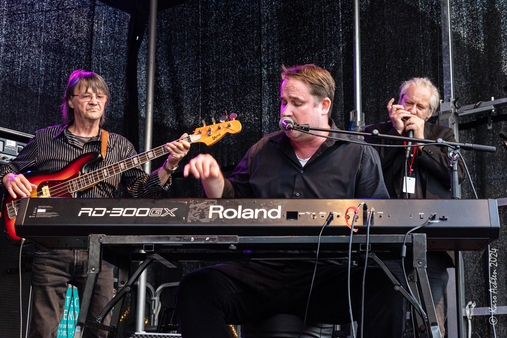 Bernd Blumentritt, Evan Dehner Marc Breitfelder, 
