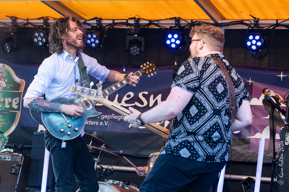Dom Martin, Ben Graham, 

