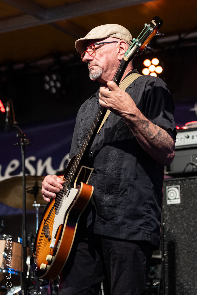 Eric „Church“ Léglise, 

