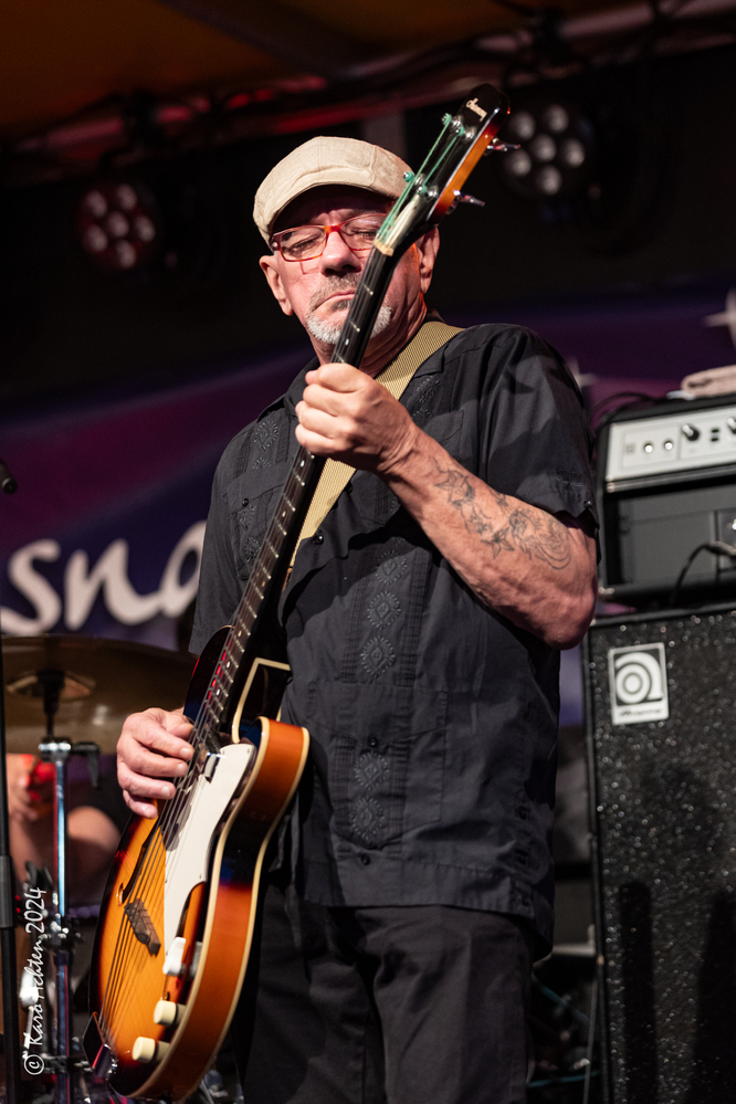 Eric „Church“ Léglise, 
