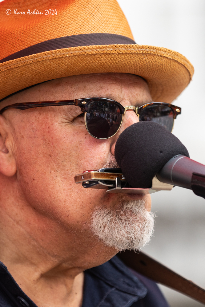 Pete Alderton, 

