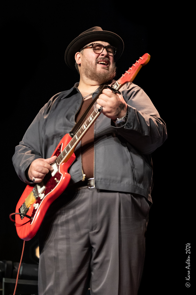 Nick Moss, 
