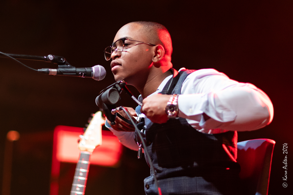 Harrell Davenport, 
