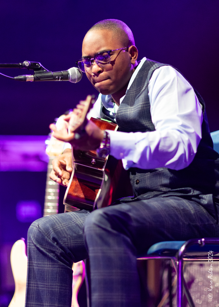 Harrell Davenport, 
