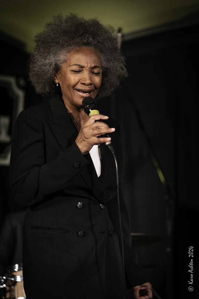 Sydney Ellis, 
