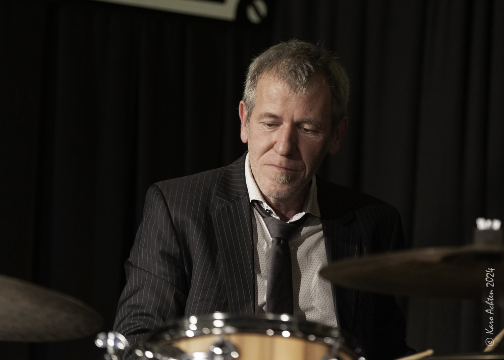 Roland Weber, 
