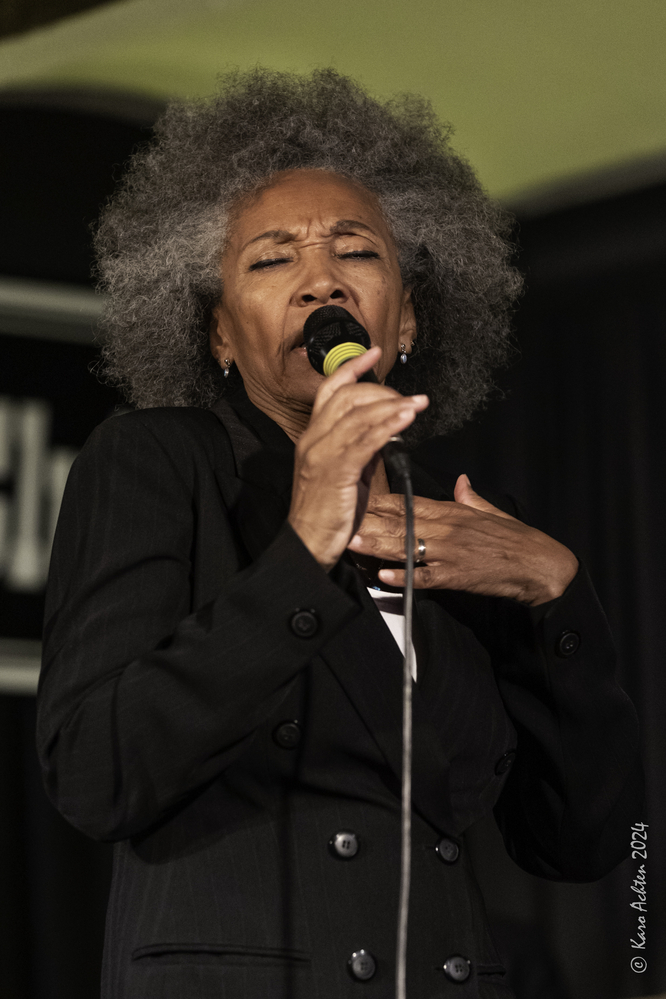 Sydney Ellis, 

