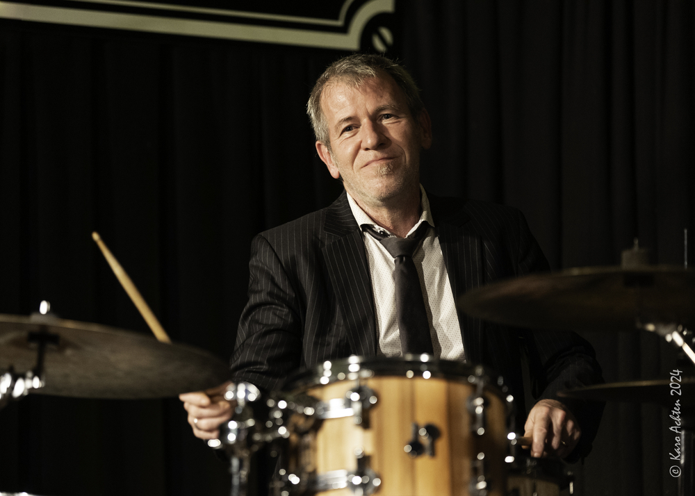 Roland Weber, 
