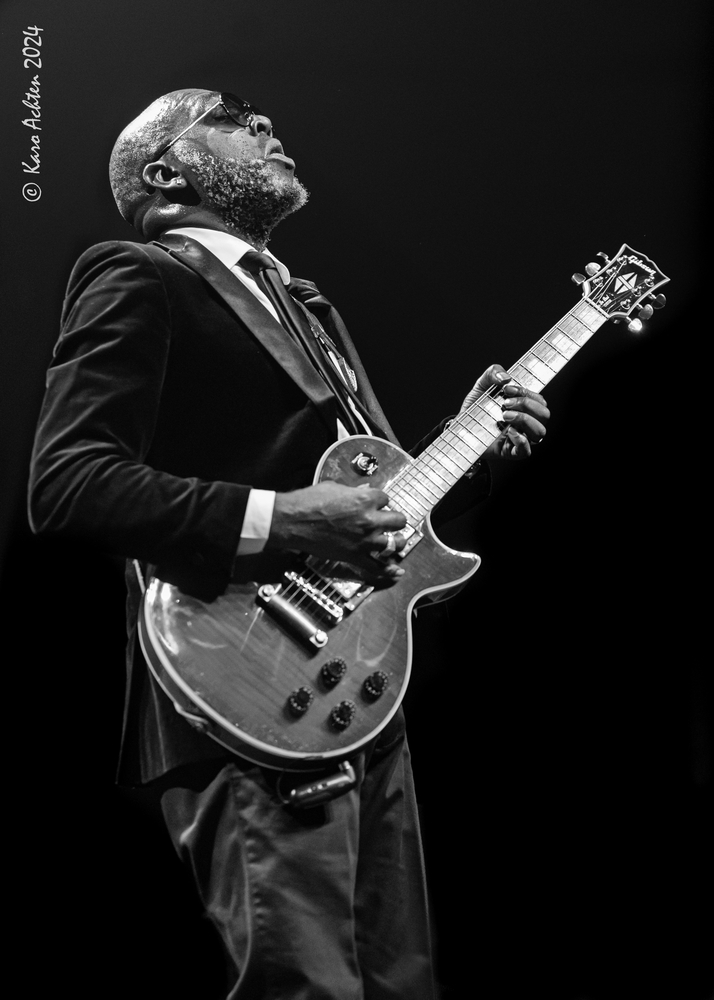 Castro Coleman, 
