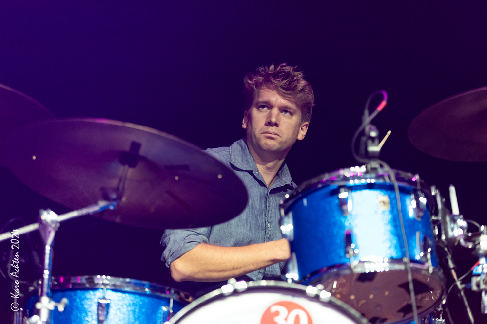Derek Hendrickson, 
